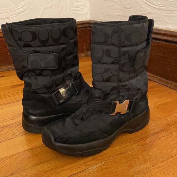 Coach Sharon black Snow Boots Size 7